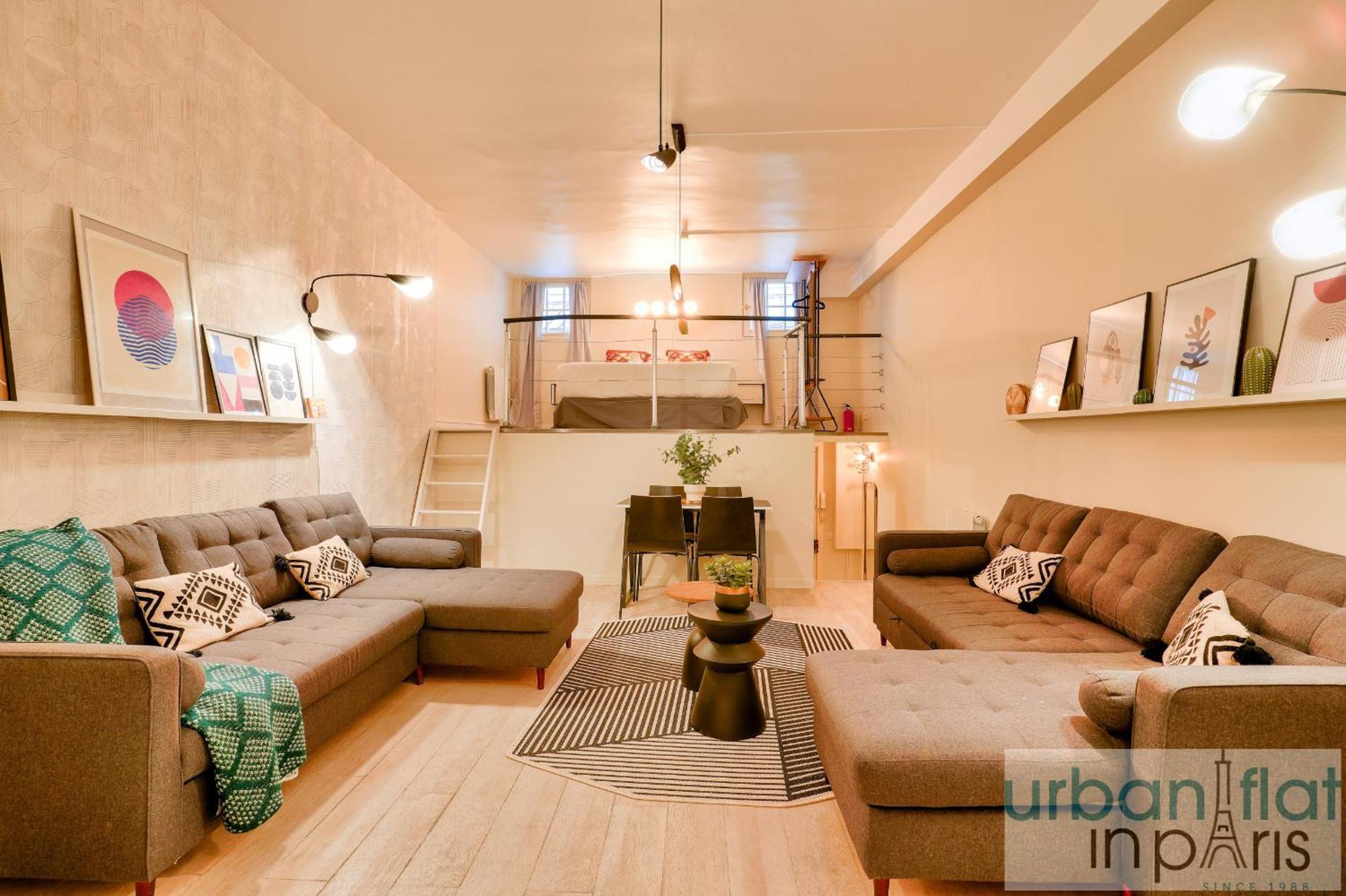 33 - Flat Av Des Champs-Elysees Paris Eksteriør bilde